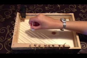 como hacer un instrumento casero de cuerdas