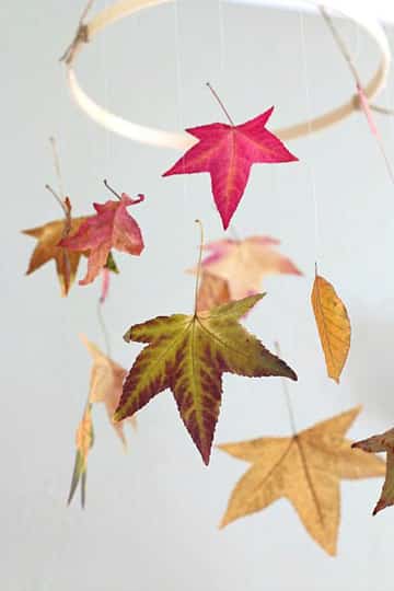 decoracion con hojas secas para niños