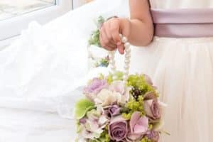 canastas decoradas para boda con rosas