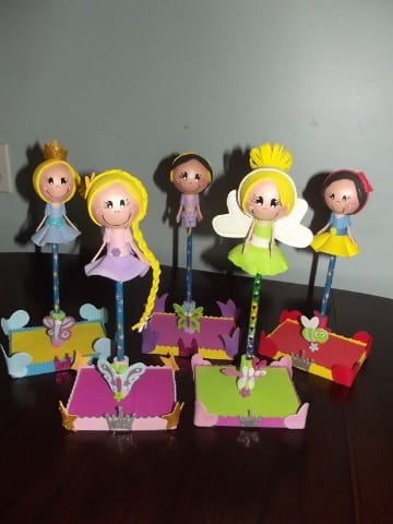 lapices decorados con goma eva para niñas