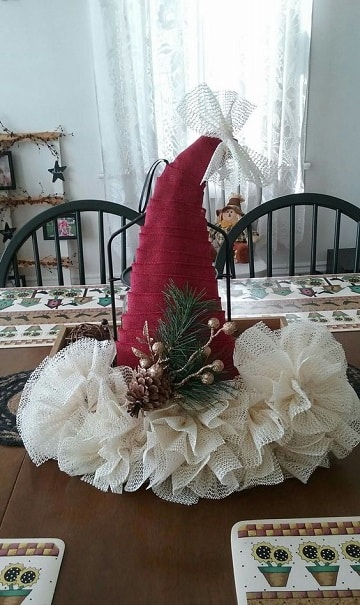 sombreros navideños creativos para centro de mesa
