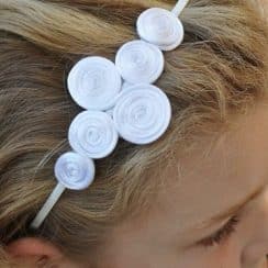 Ideas hermosas de como hacer cintillos de flores para niñas