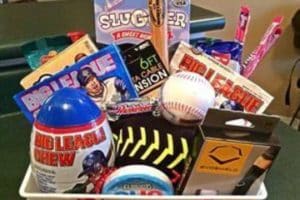canastas de cumpleaños para niños beisbol