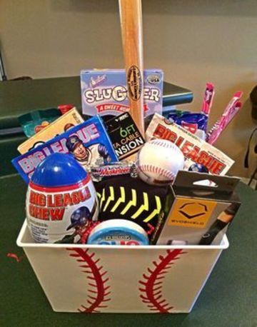canastas de cumpleaños para niños beisbol