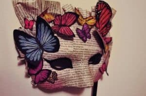 mascaras de papel periodico veneciana