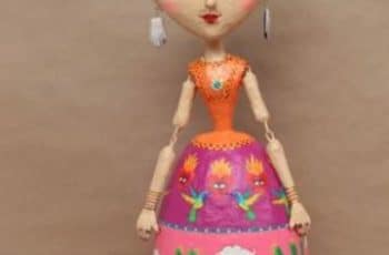Curiosas y sencillas figuras de papel mache para decorar