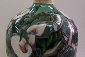 fotos de jarrones de vidrio decorados