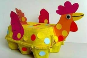 manualidades con cajas de huevo para niños