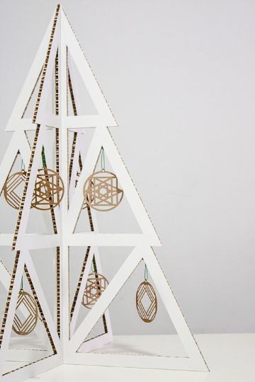 arboles navideños de carton minimalistas