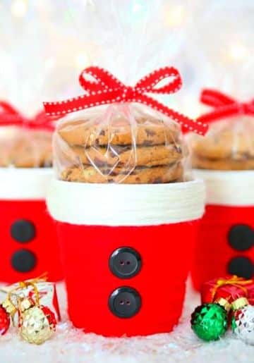 tazas navideñas con dulces de galletas