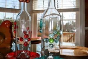 manualidades con botellas de cristal para decorar la cocina