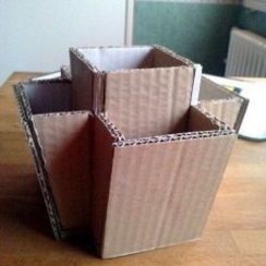 Ejemplos de cosas hechas con carton para ordenar y jugar