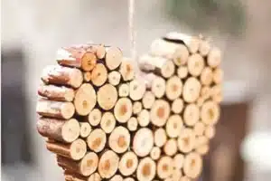 manualidades con trozos de madera paso a paso