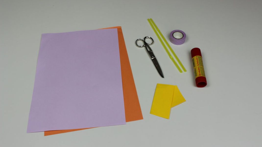 como hacer margaritas de papel materiales