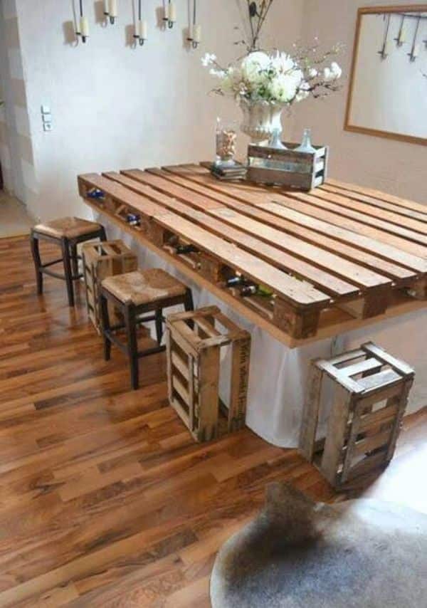 mesas con material reciclado palets y cajas