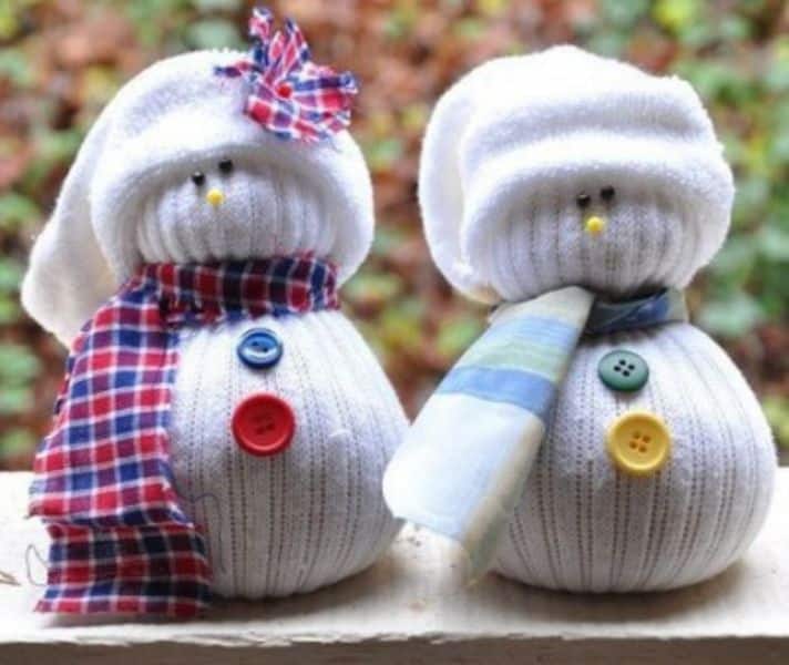 muñeco de nieve manualidades con calcetines